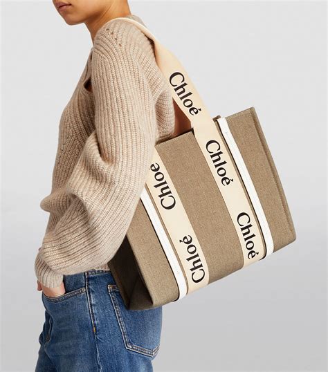 chloe woody medium tote bag